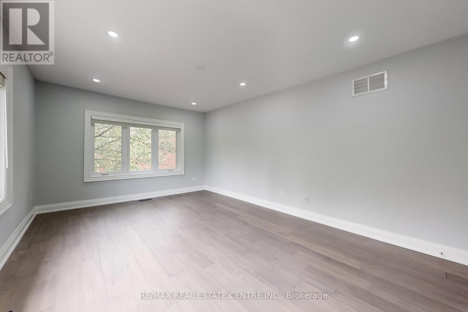 5078 FRYBROOK COURT Image 32