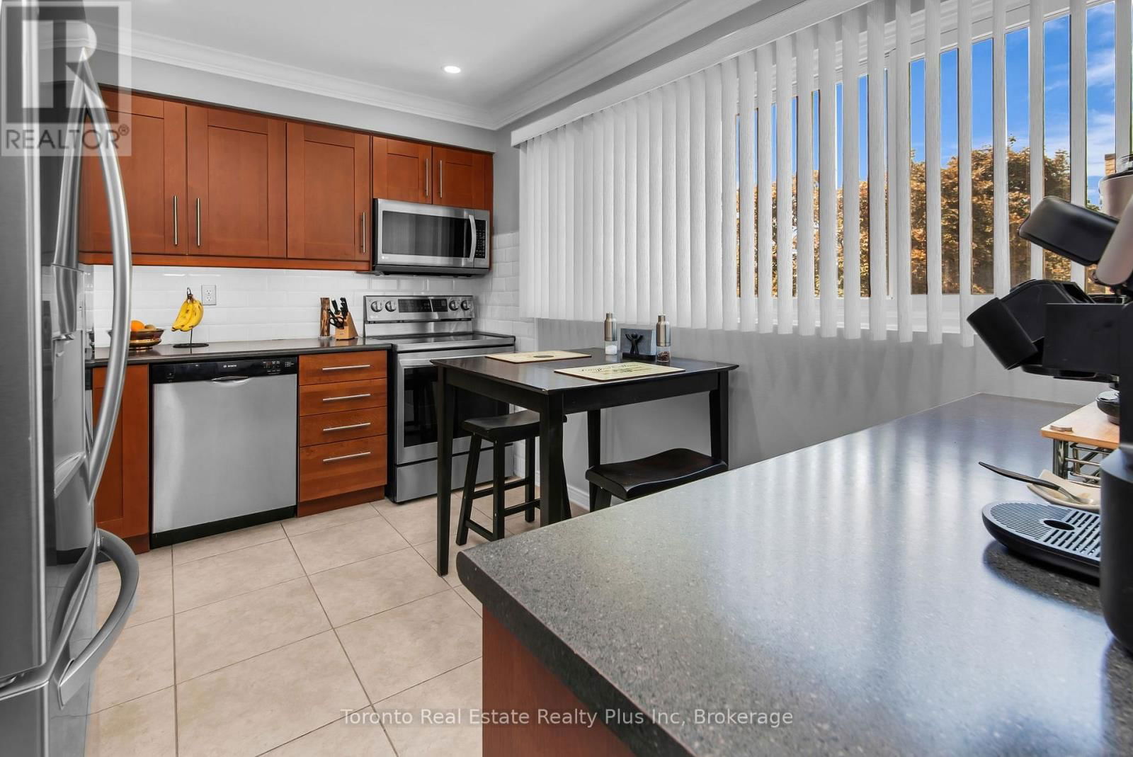 75 - 400 BLOOR STREET Image 21