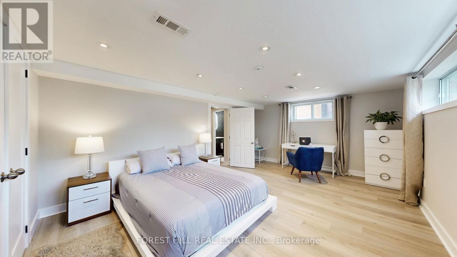 41 LESMAR DRIVE Image 13