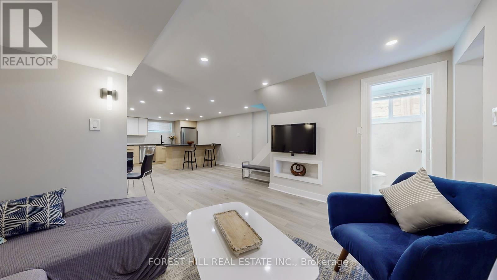 41 LESMAR DRIVE Image 23