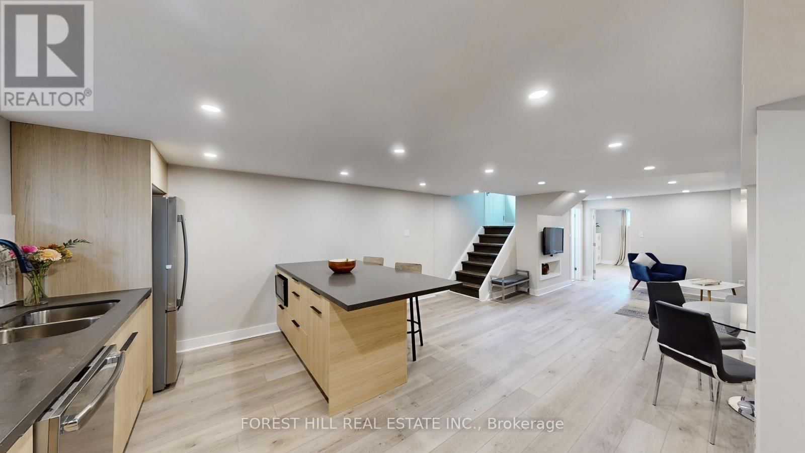 41 LESMAR DRIVE Image 4
