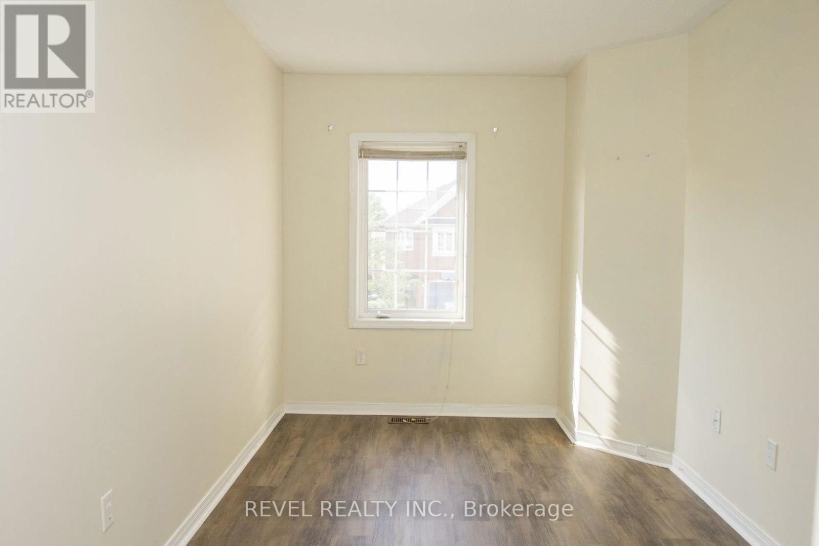 97 NATIVE LANDING Image 12