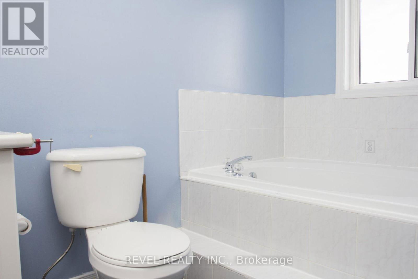 97 NATIVE LANDING Image 22