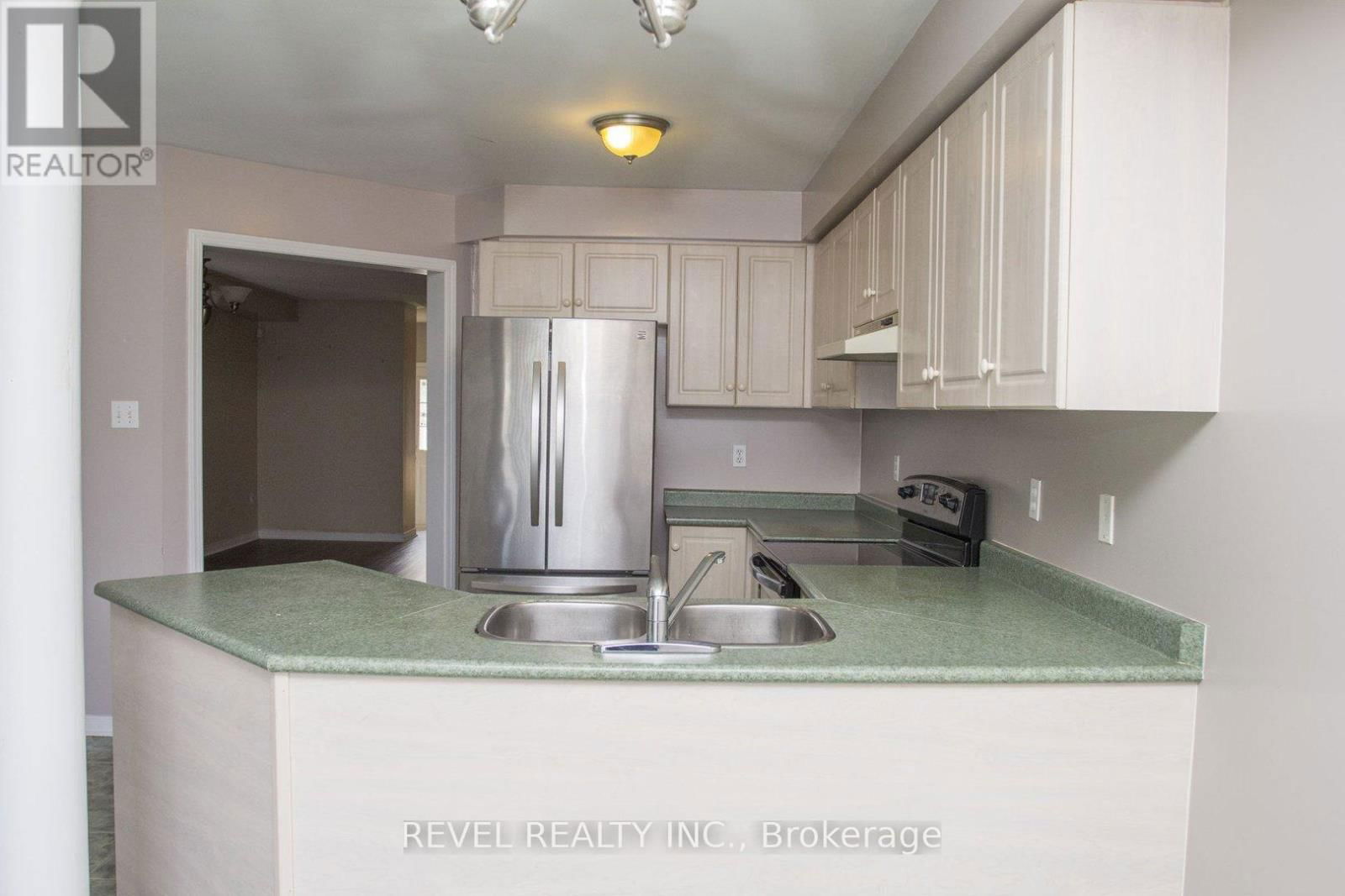 97 NATIVE LANDING Image 32