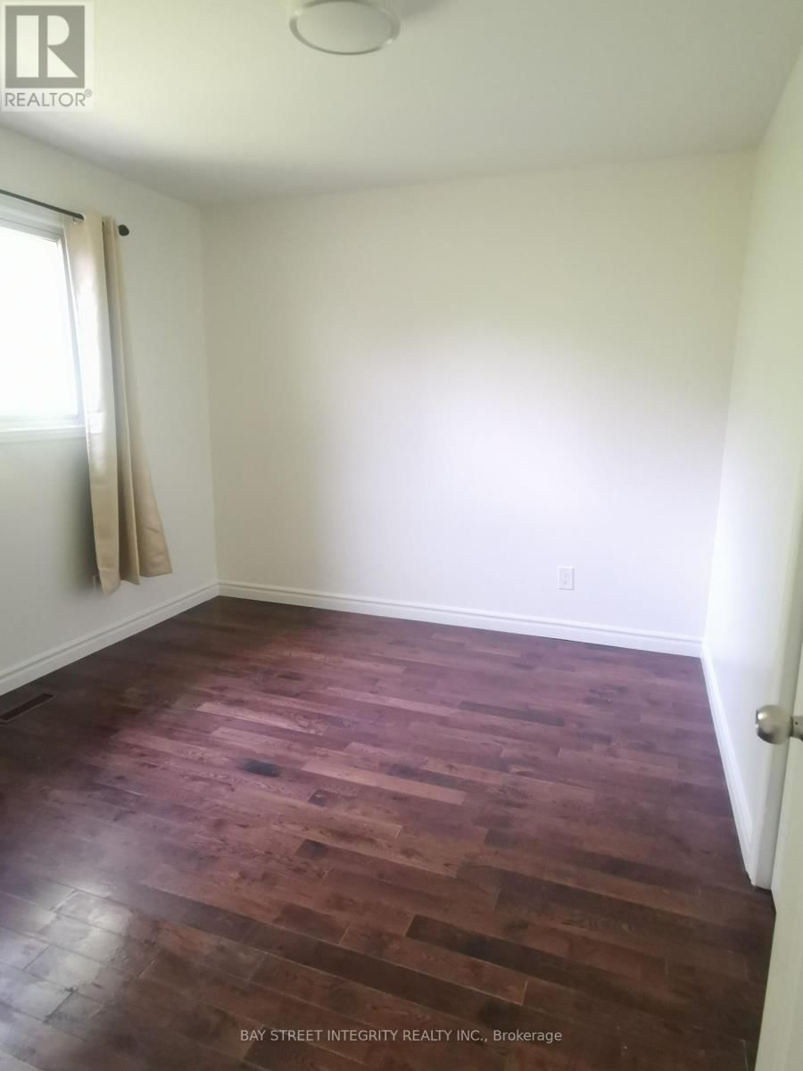 2101 MADDEN BOULEVARD Image 17