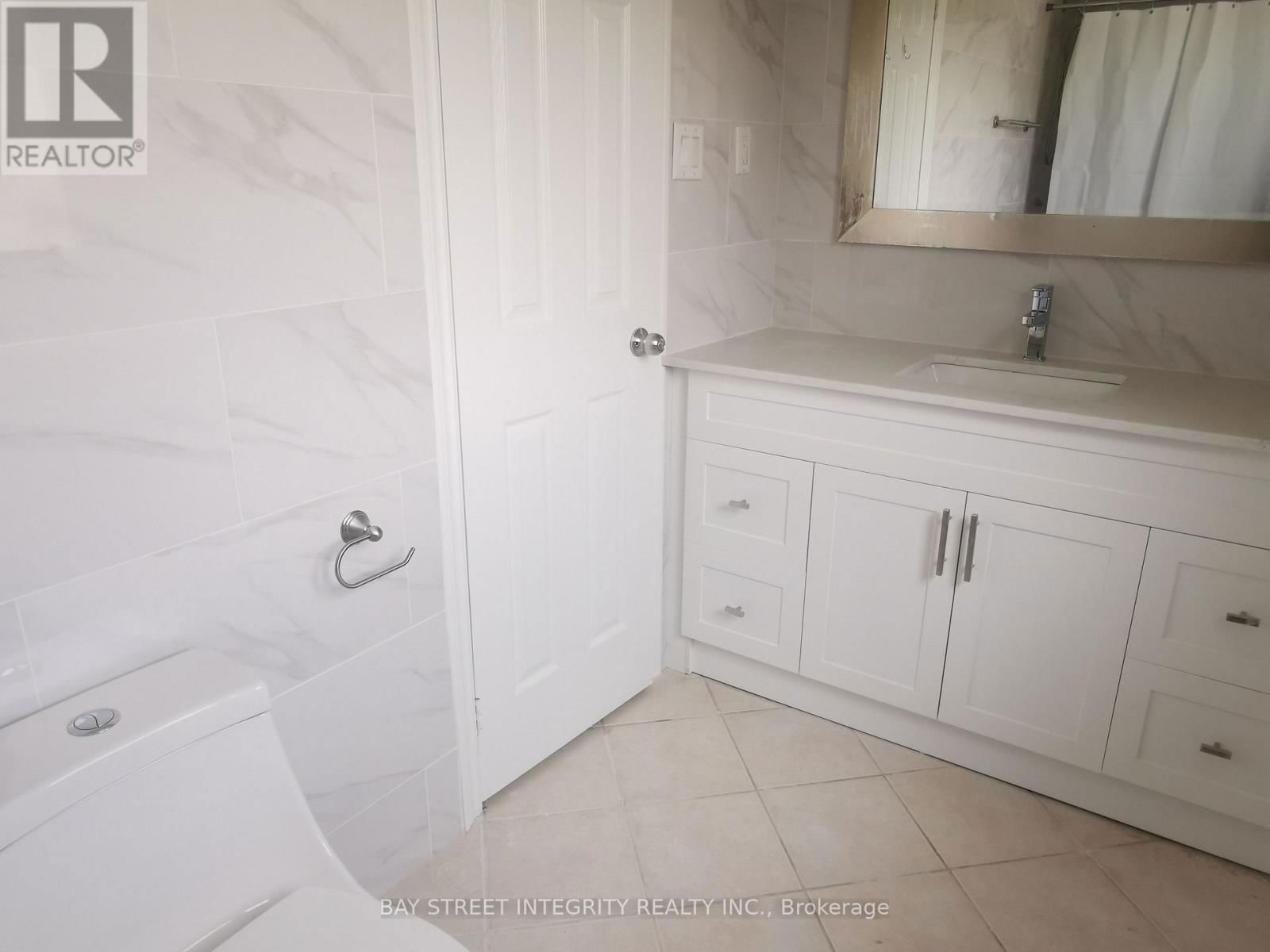2101 MADDEN BOULEVARD Image 20