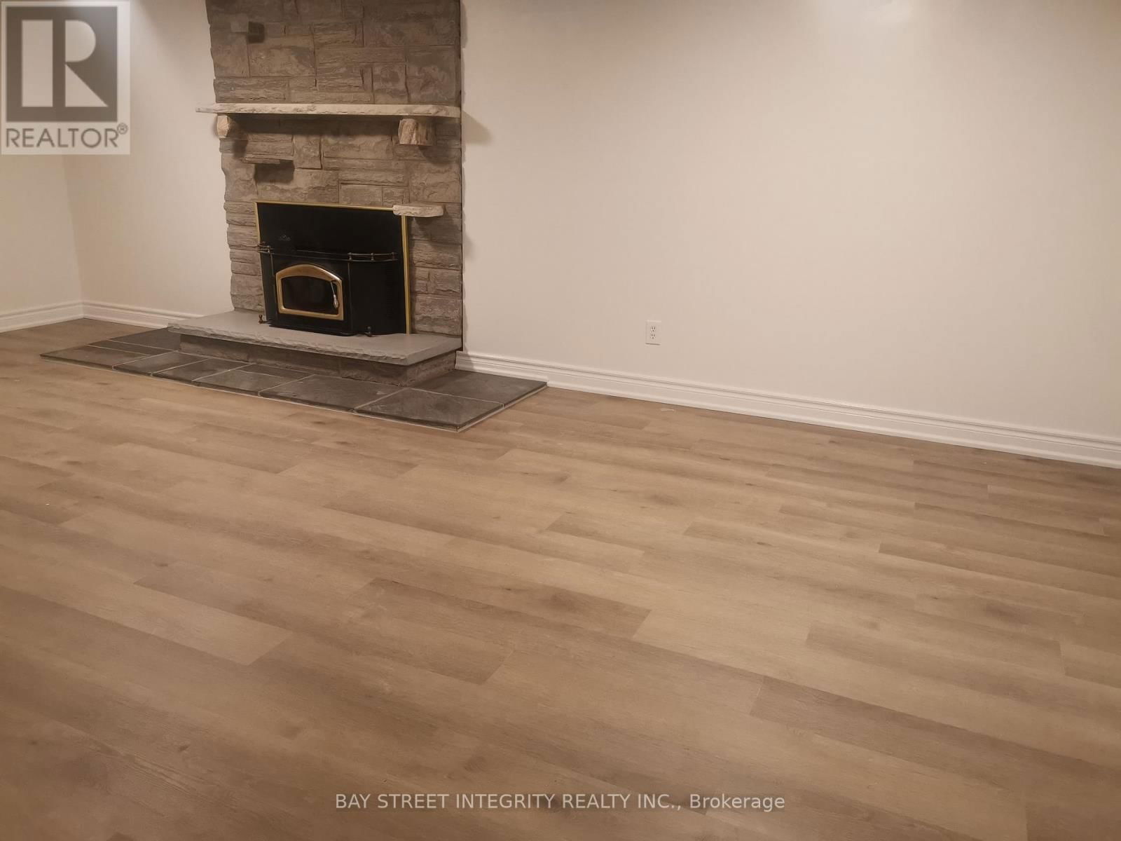 2101 MADDEN BOULEVARD Image 23
