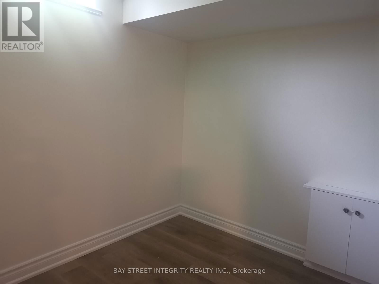 2101 MADDEN BOULEVARD Image 25