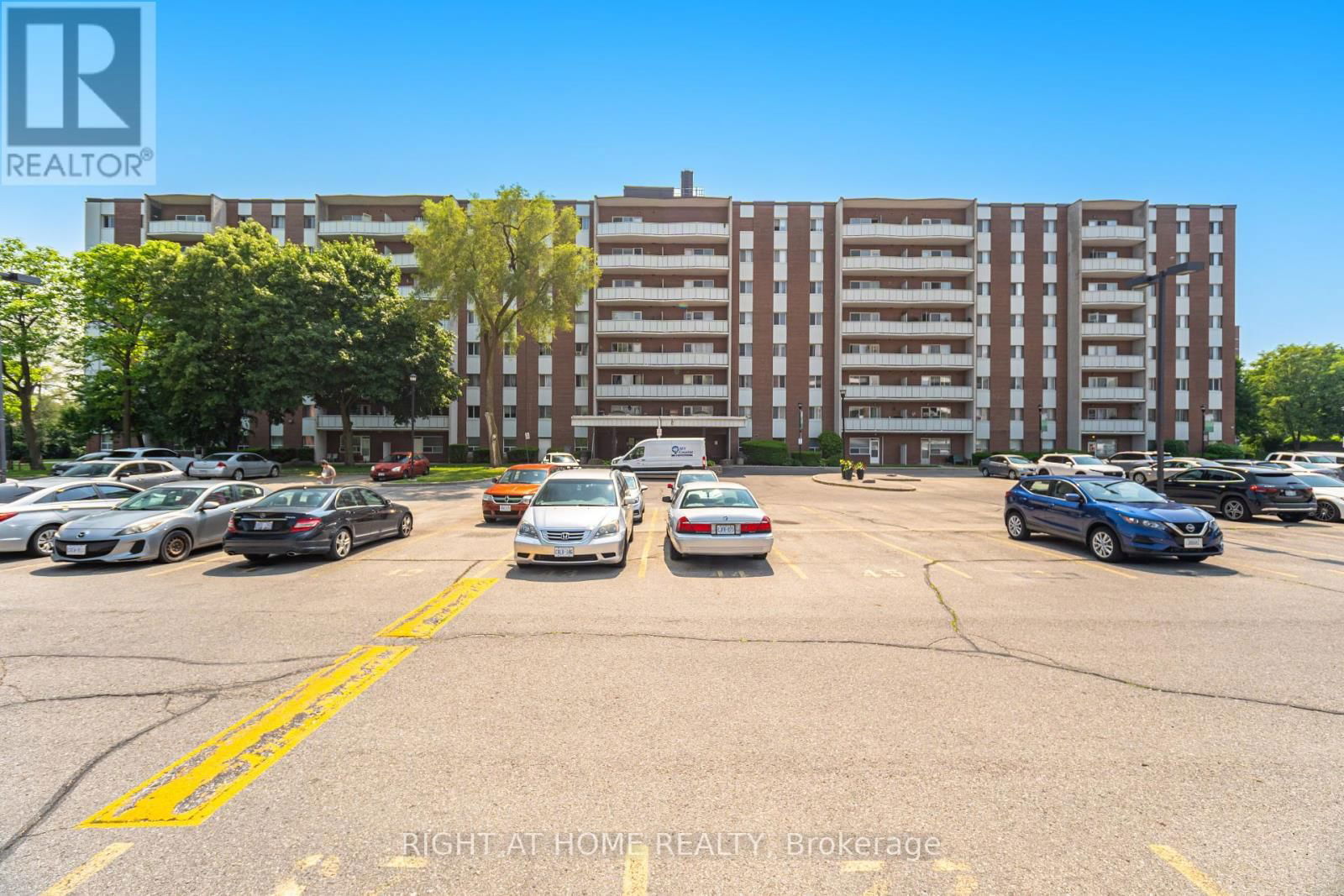 205 - 1660 BLOOR STREET Image 1