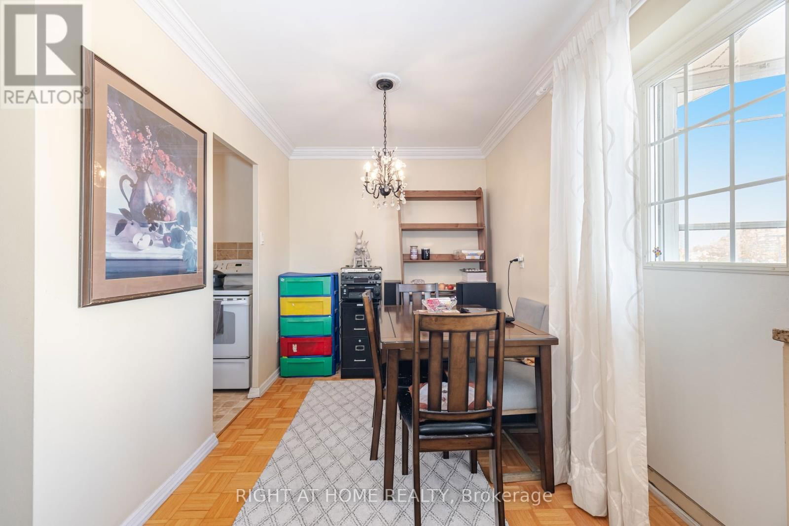 205 - 1660 BLOOR STREET Image 13