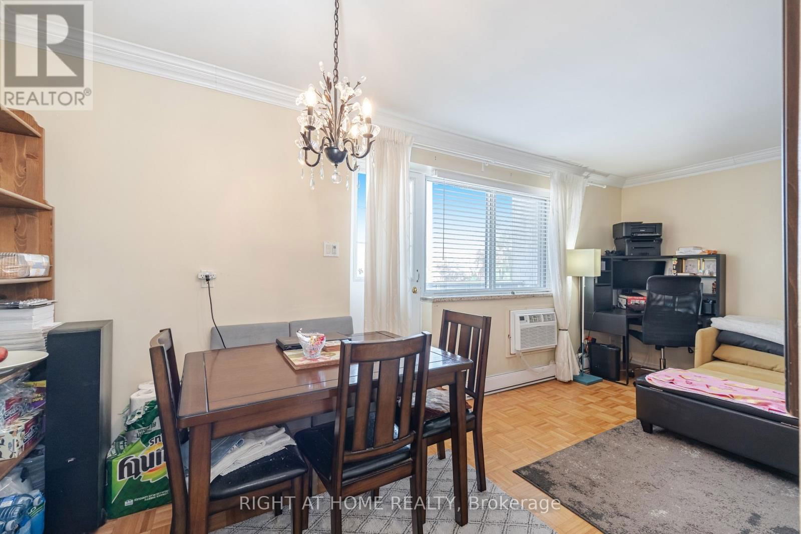 205 - 1660 BLOOR STREET Image 14