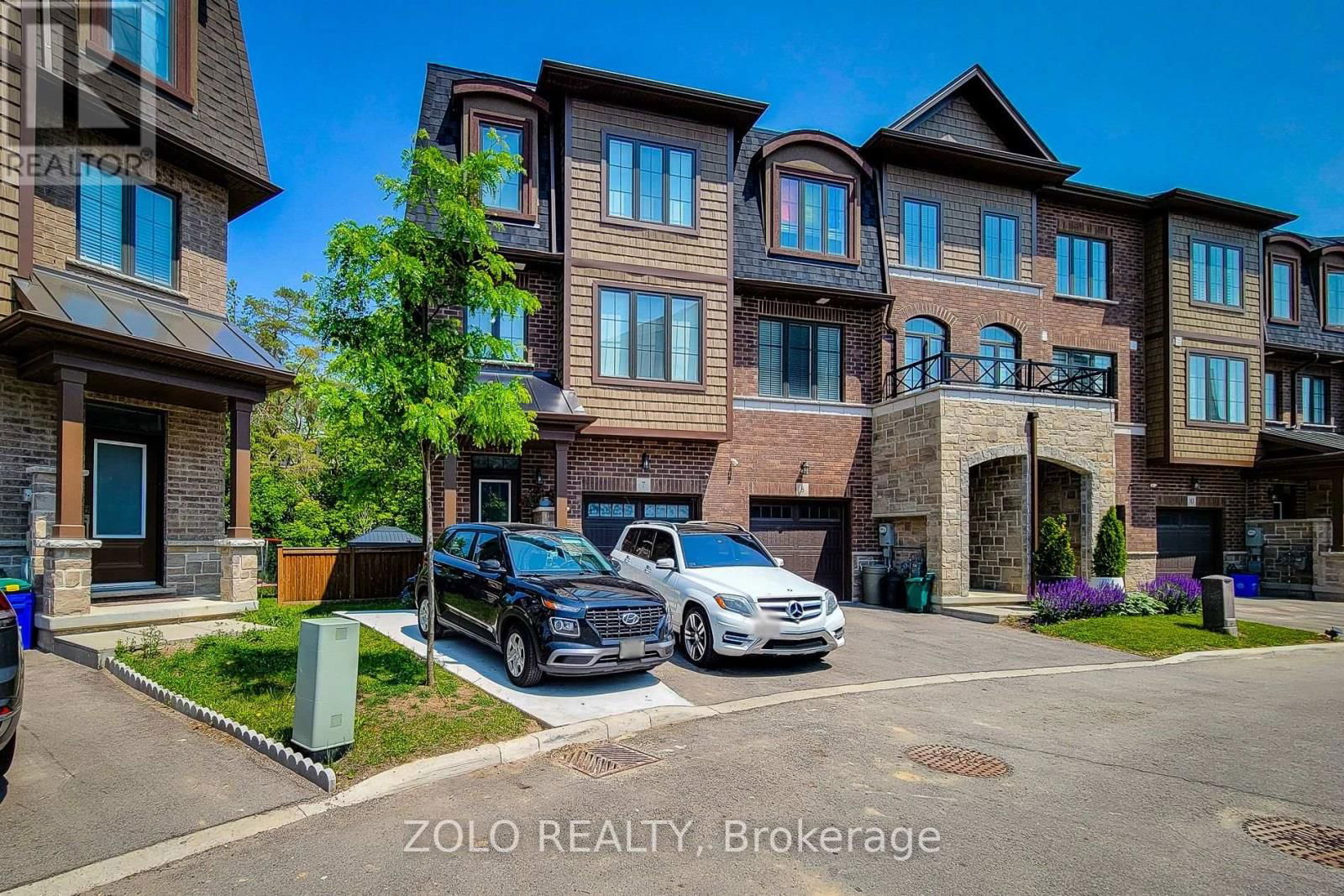 7 - 445 ONTARIO STREET SOUTH Image 3
