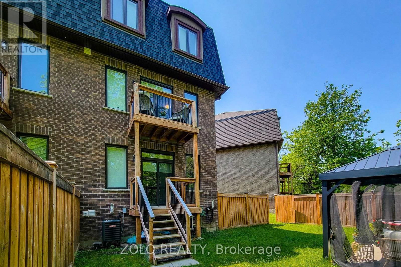 7 - 445 ONTARIO STREET SOUTH Image 39