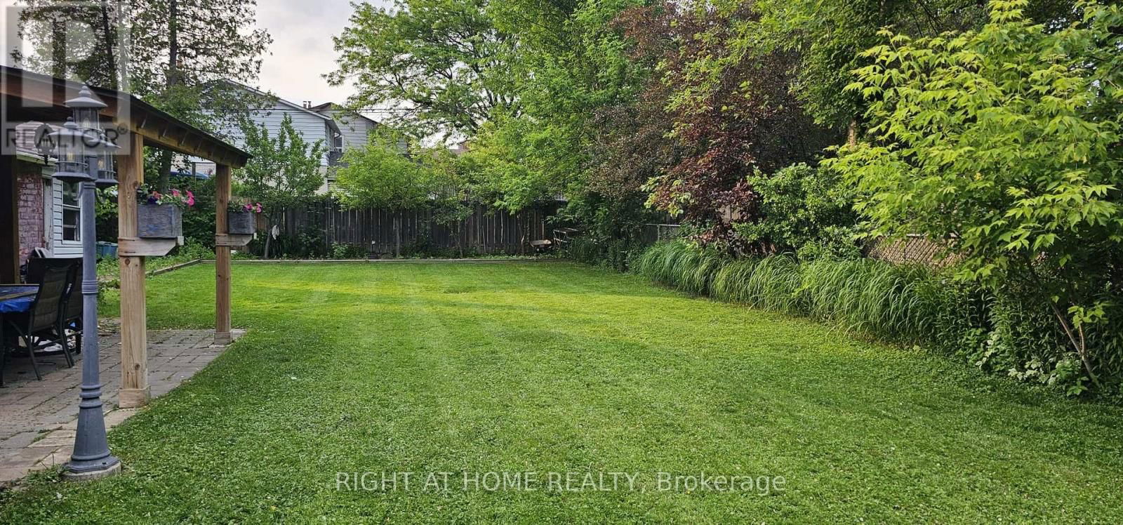 22 BIRCHLEA AVENUE Image 3