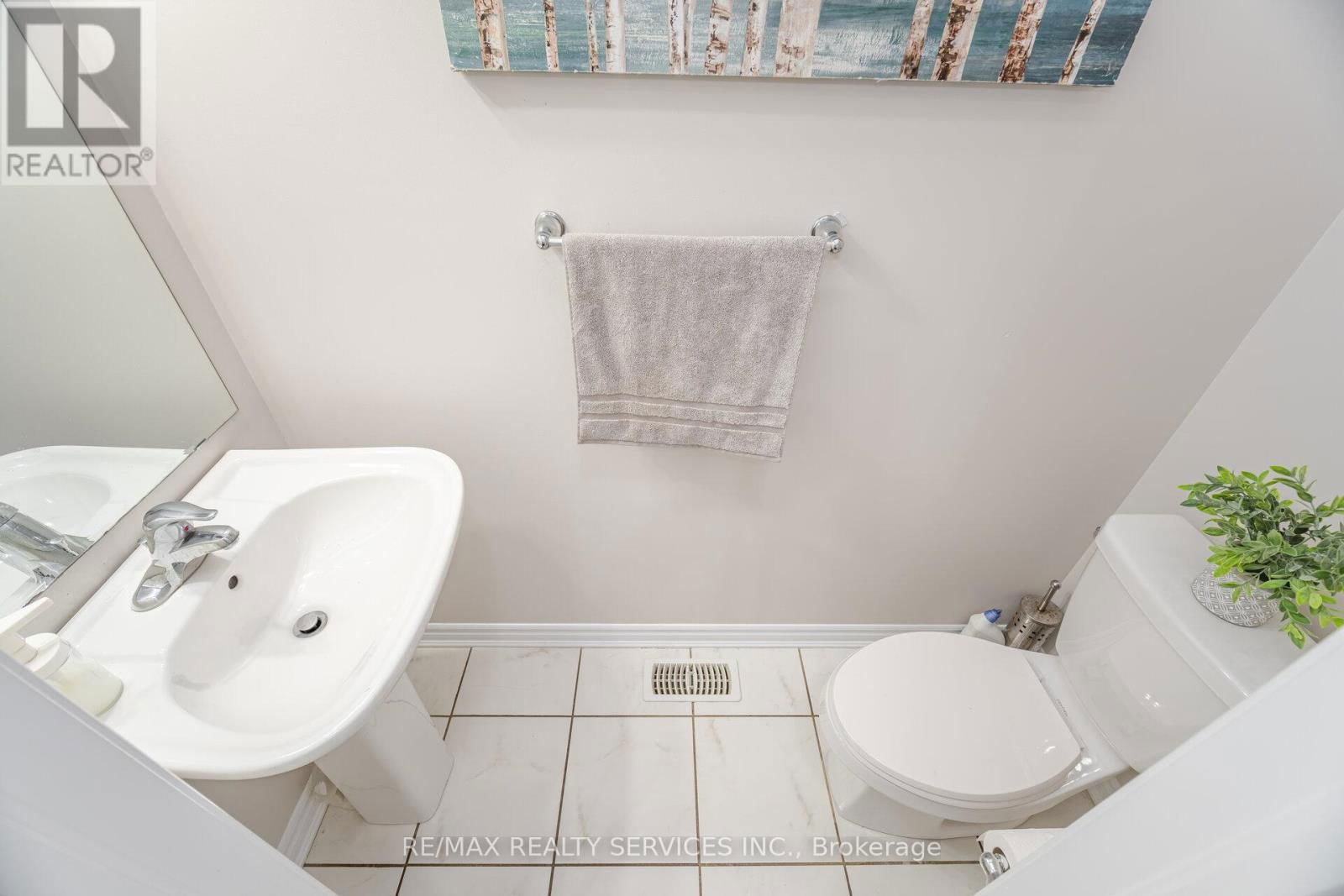 27 PHYLLIS DRIVE Image 21
