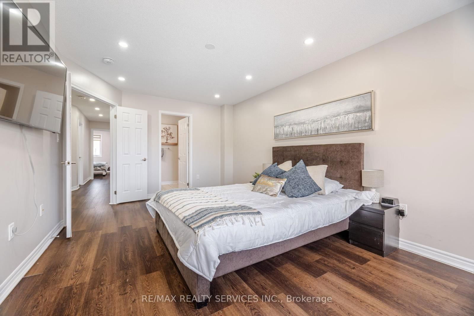 27 PHYLLIS DRIVE Image 27