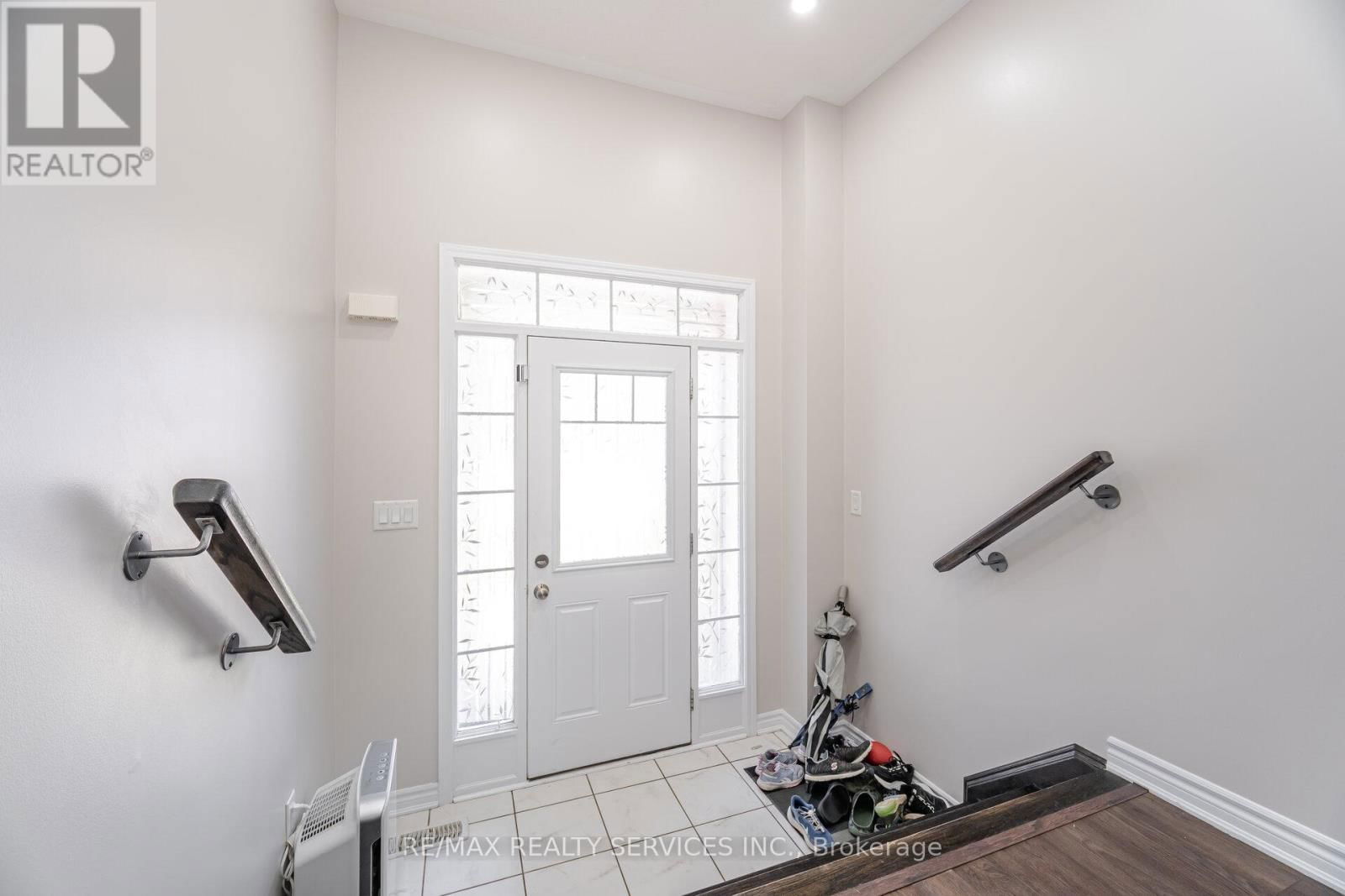 27 PHYLLIS DRIVE Image 6