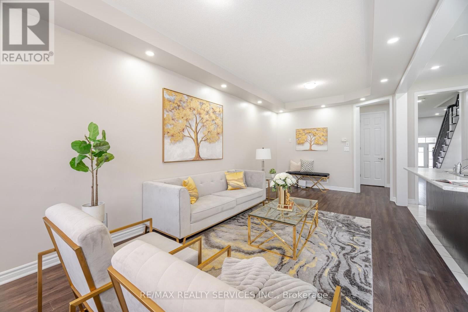 27 PHYLLIS DRIVE Image 9