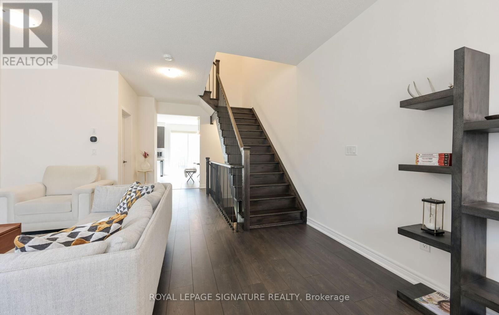 31 FAYE STREET Image 18