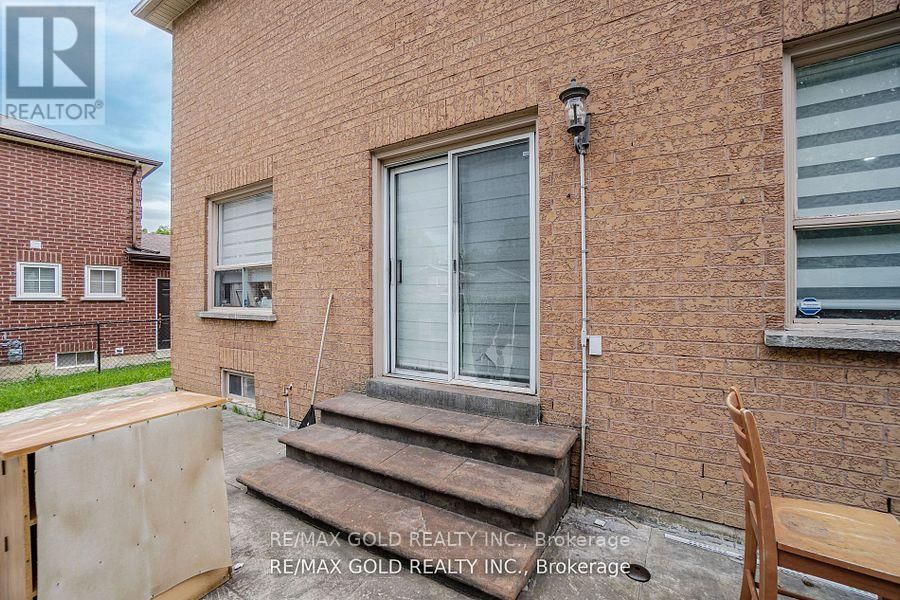 42 BRAEMORE ROAD Image 26