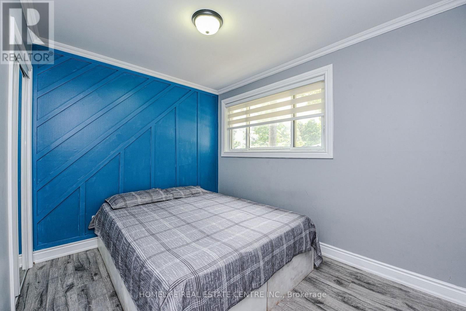 16 GORDON DRIVE Image 23