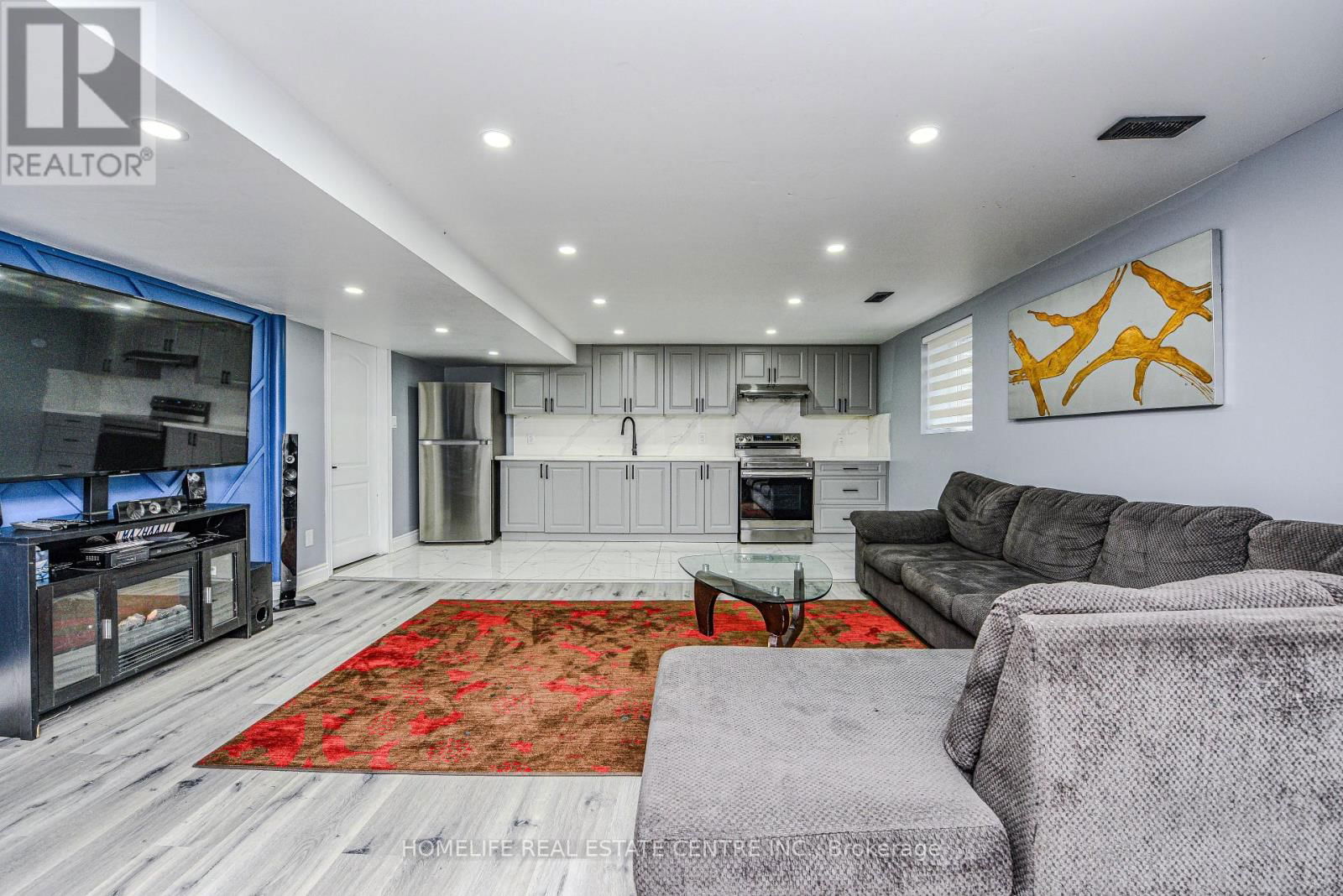 16 GORDON DRIVE Image 34