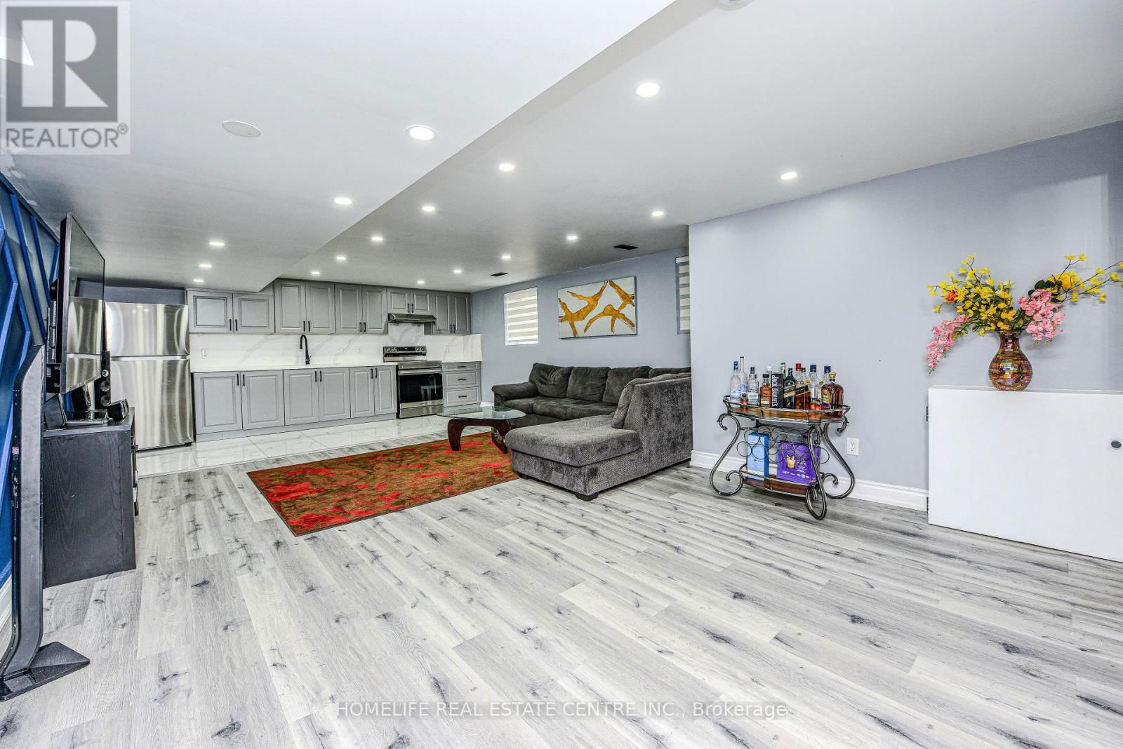 16 GORDON DRIVE Image 35