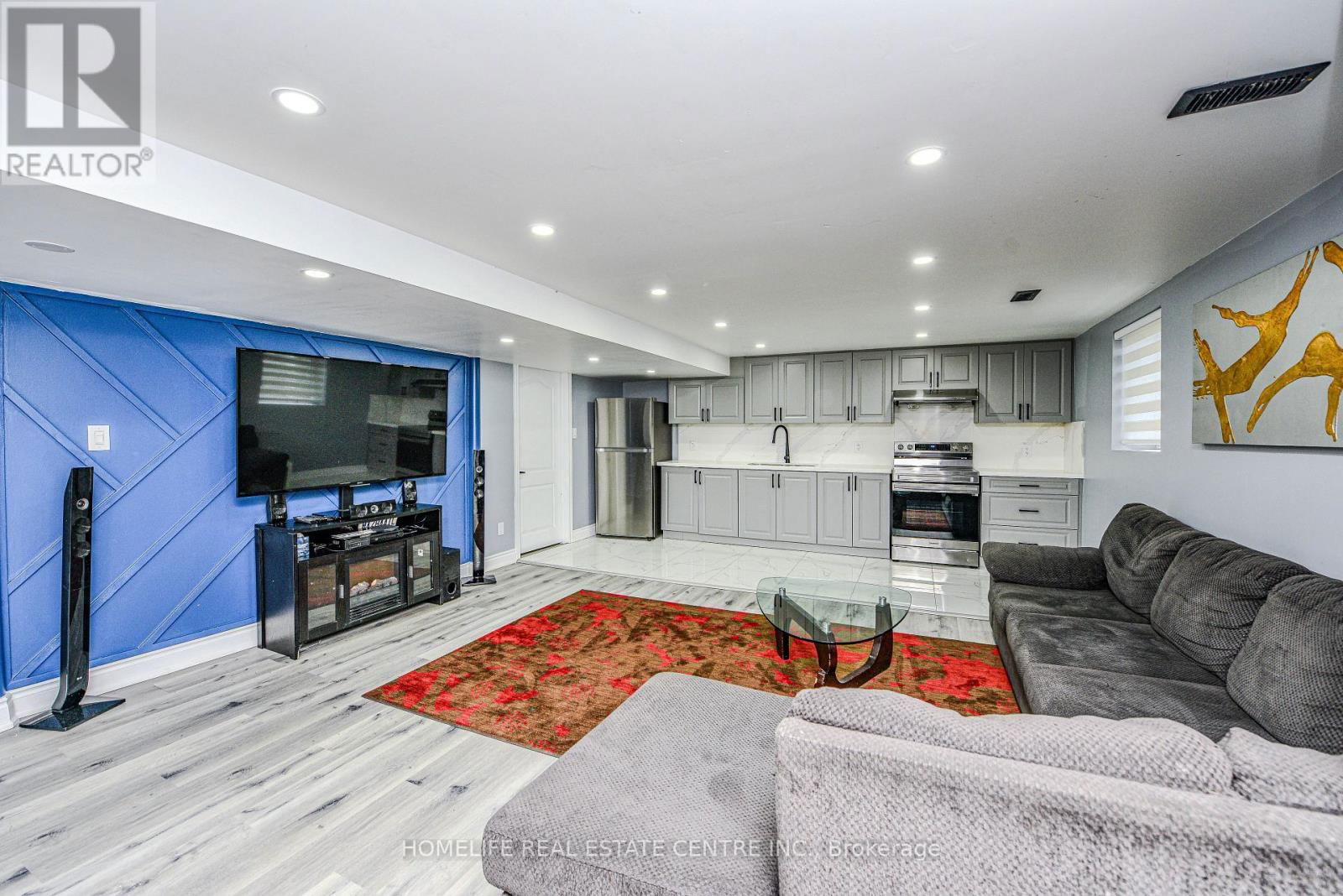 16 GORDON DRIVE Image 36