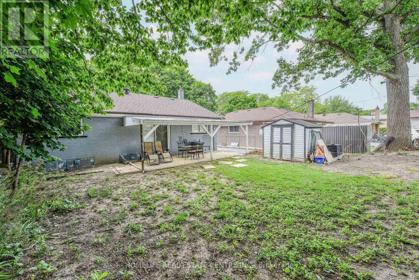 16 GORDON DRIVE Image 45