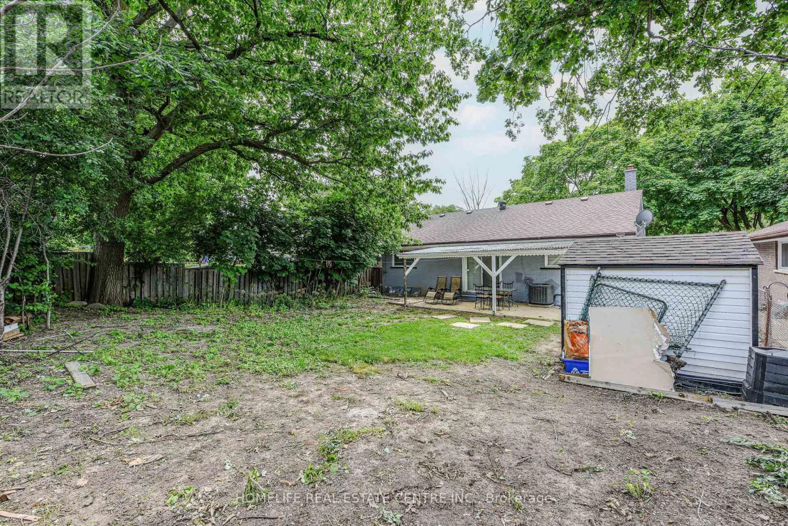 16 GORDON DRIVE Image 46