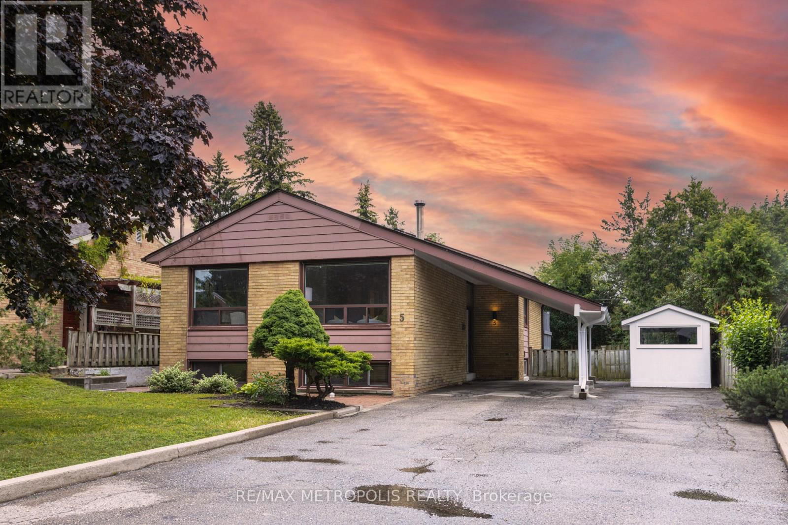 5 JUBILEE CRESCENT Image 1