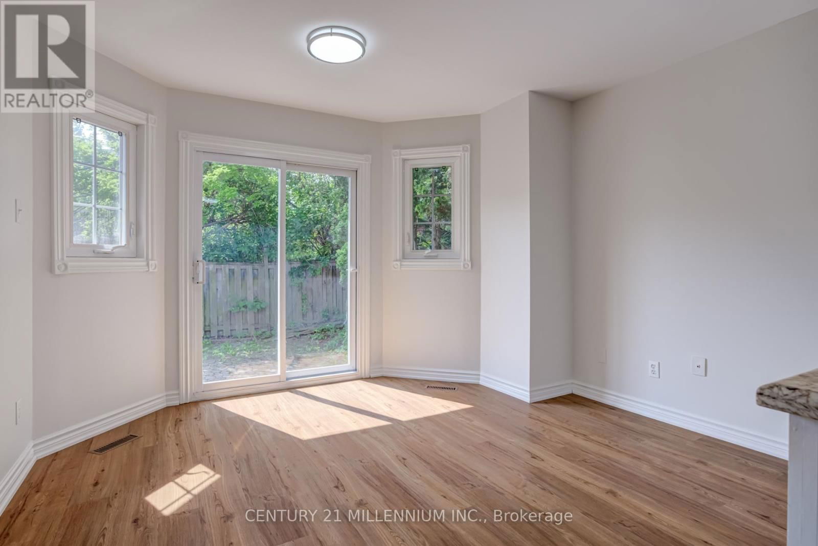 1572 CARTIER COURT Image 11