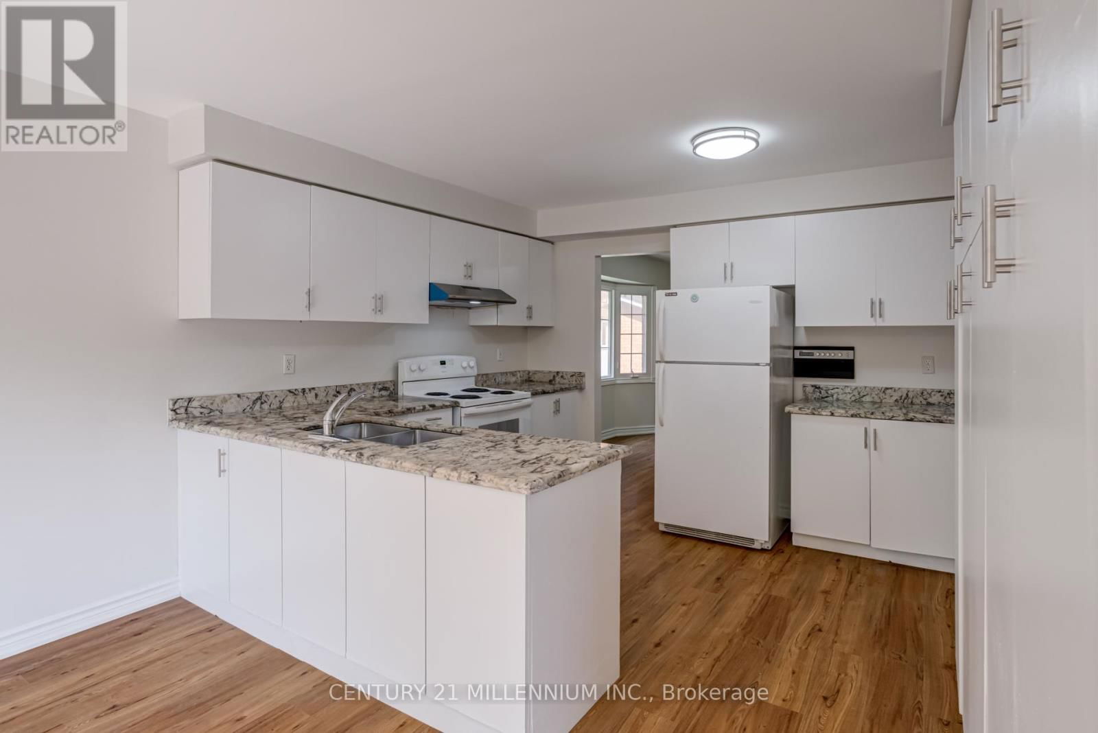 1572 CARTIER COURT Image 9