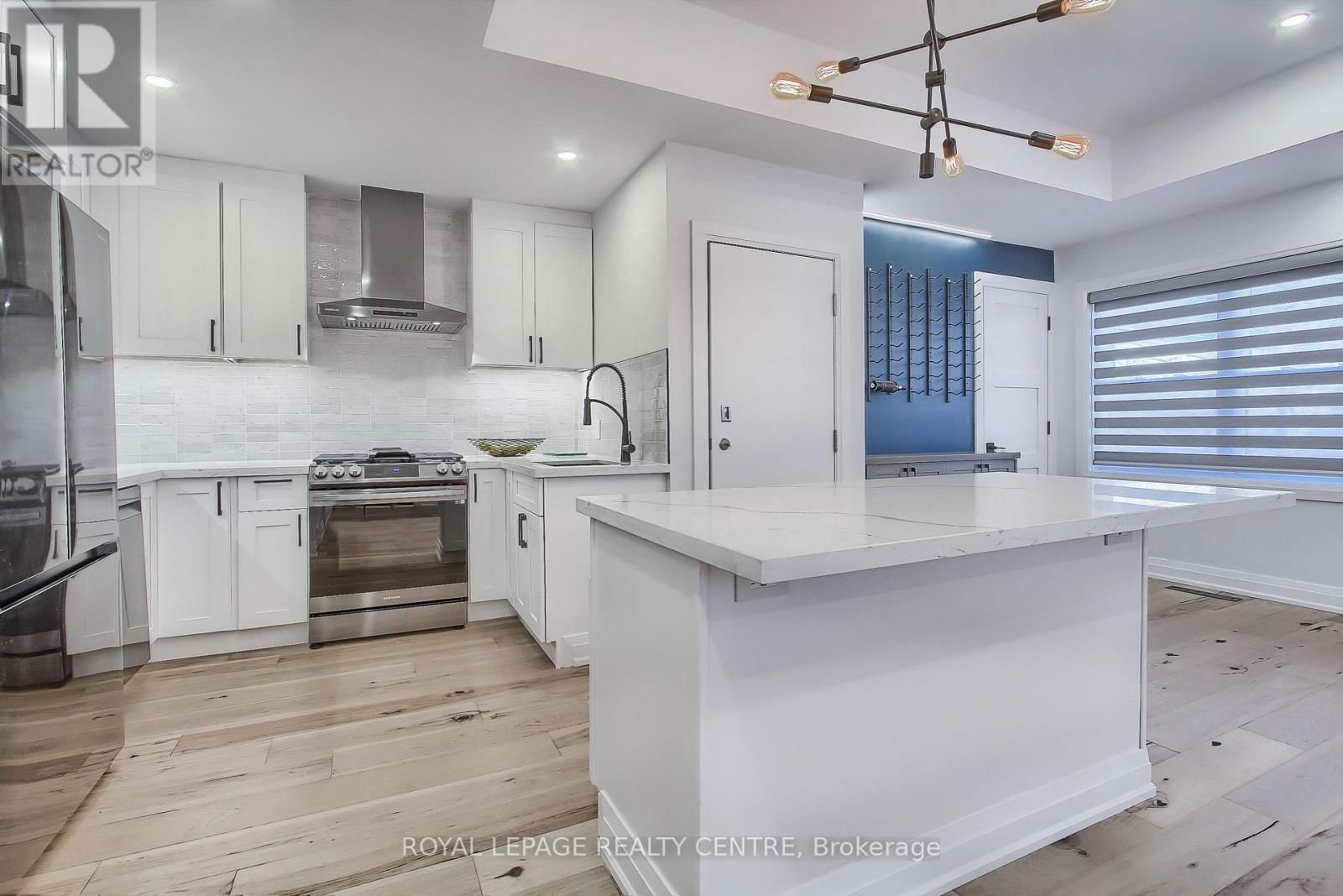 Main - 2552 WHALEY DRIVE Image 11