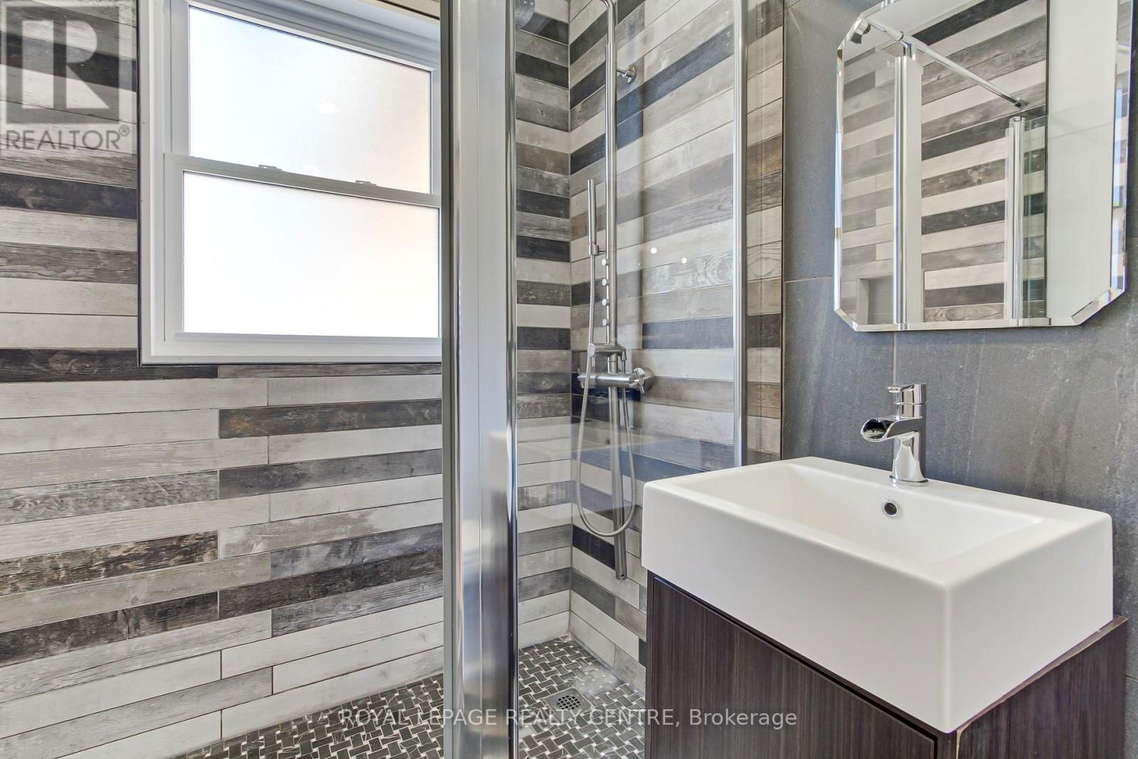 Main - 2552 WHALEY DRIVE Image 23