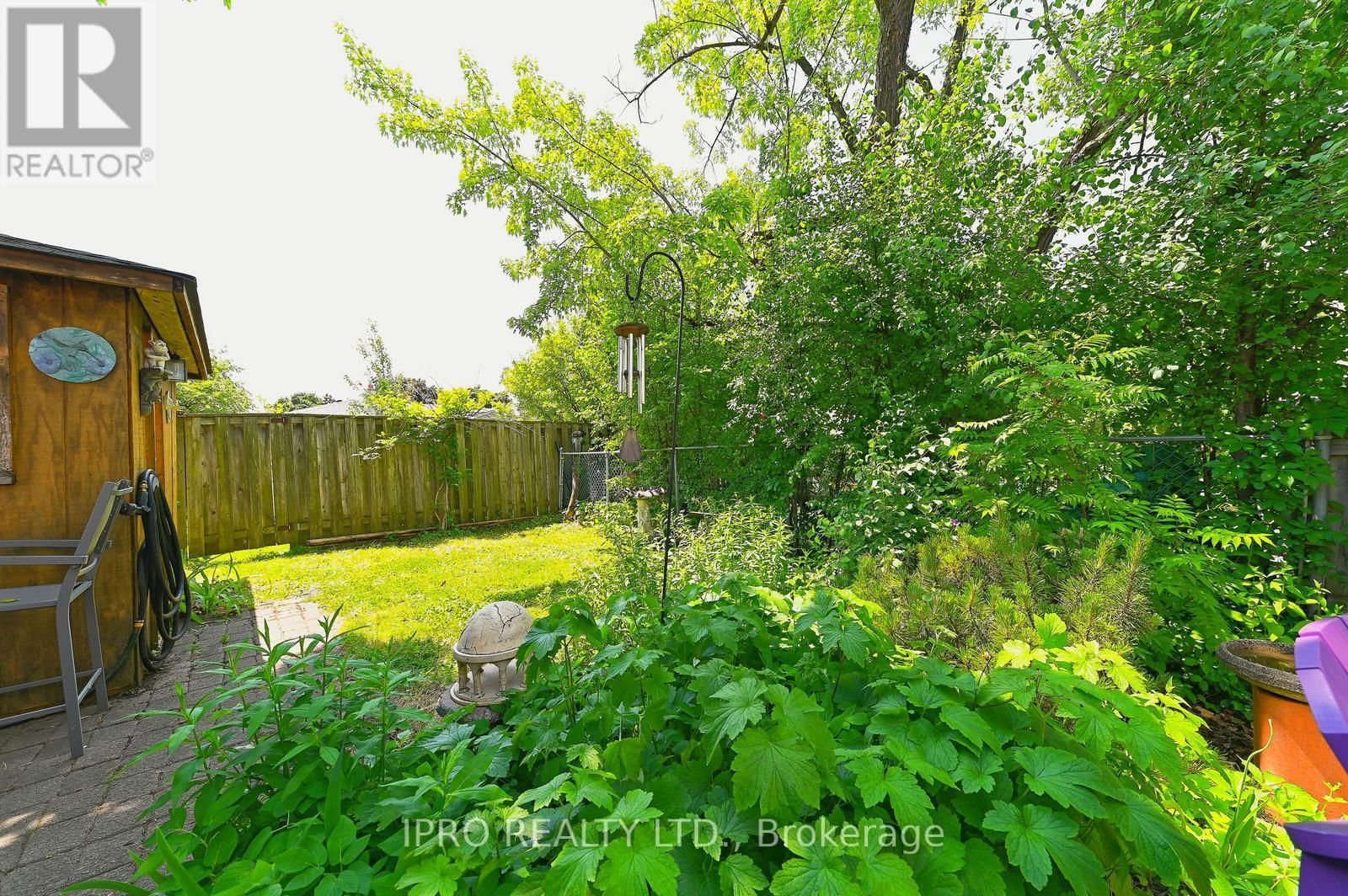 4 GREENFIELD SQUARE Image 27