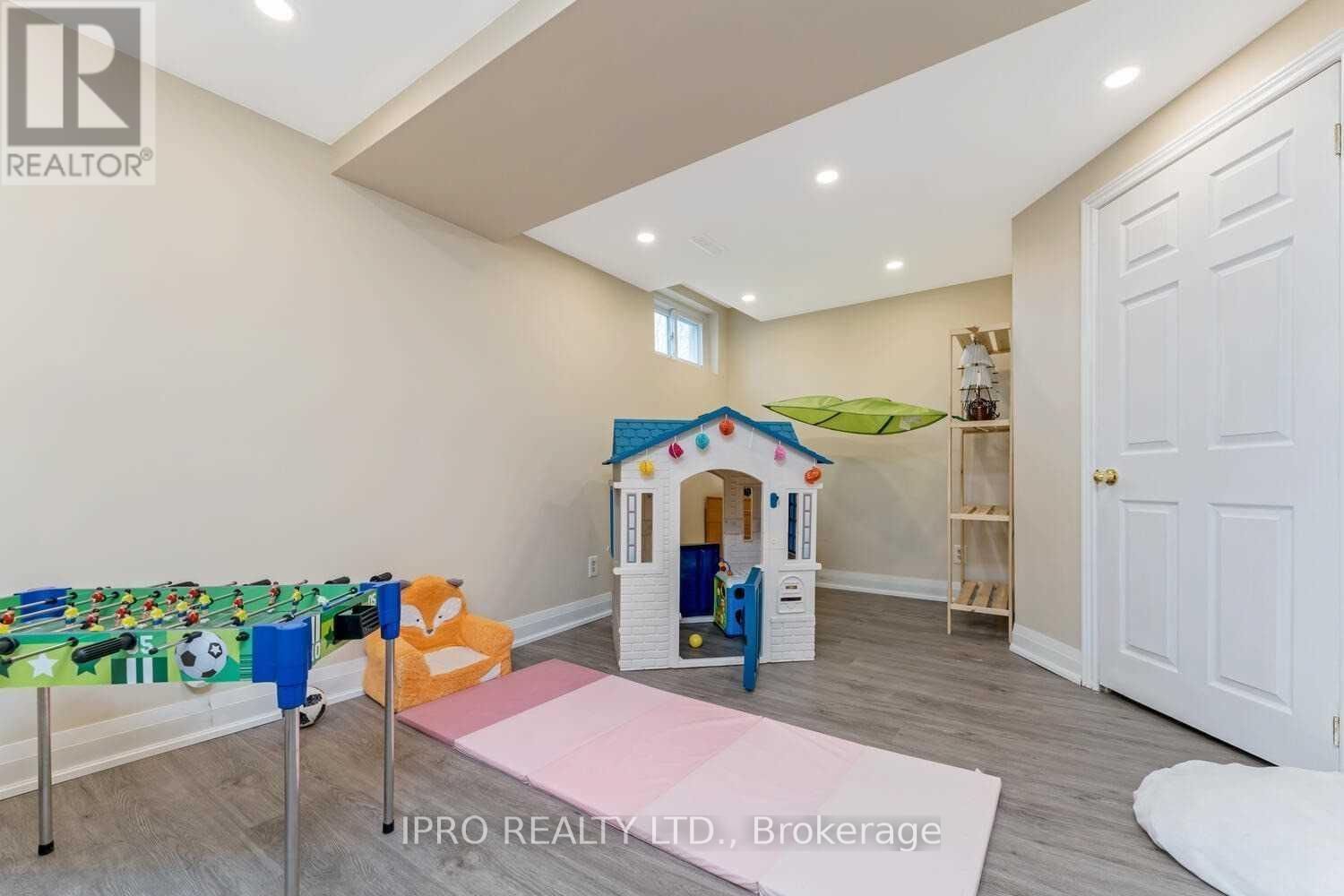 1439 EDDIE SHAIN DRIVE Image 23