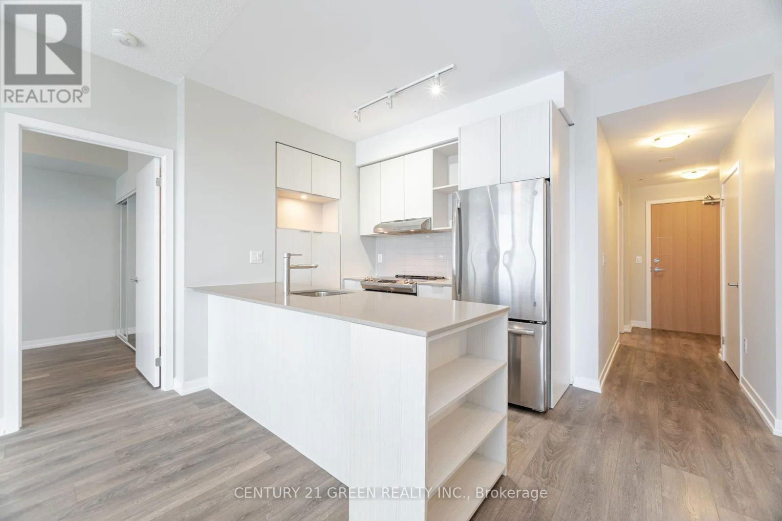 1022 - 2520 EGLINTON AVENUE WEST Image 12