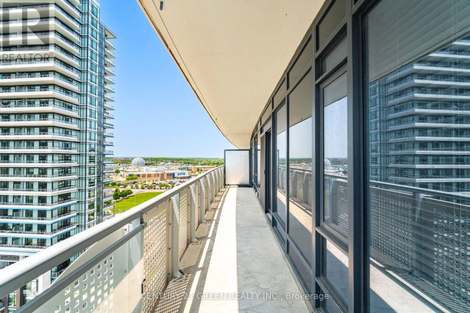 1022 - 2520 EGLINTON AVENUE WEST Image 31