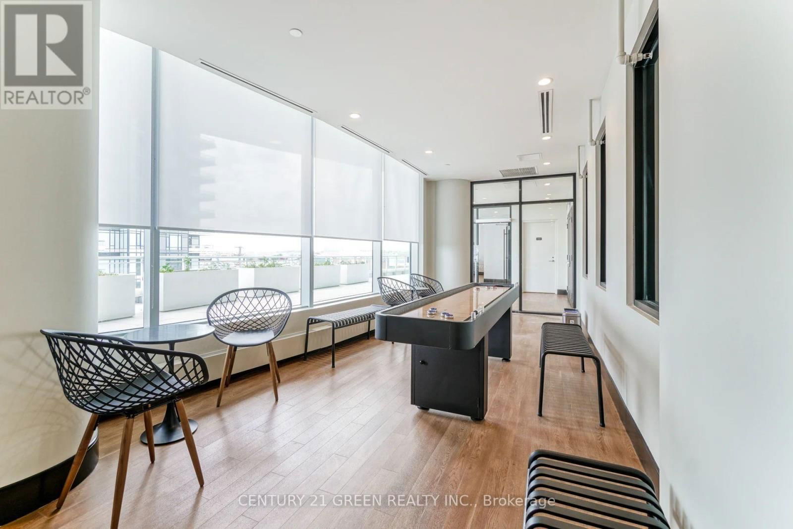 1022 - 2520 EGLINTON AVENUE WEST Image 35