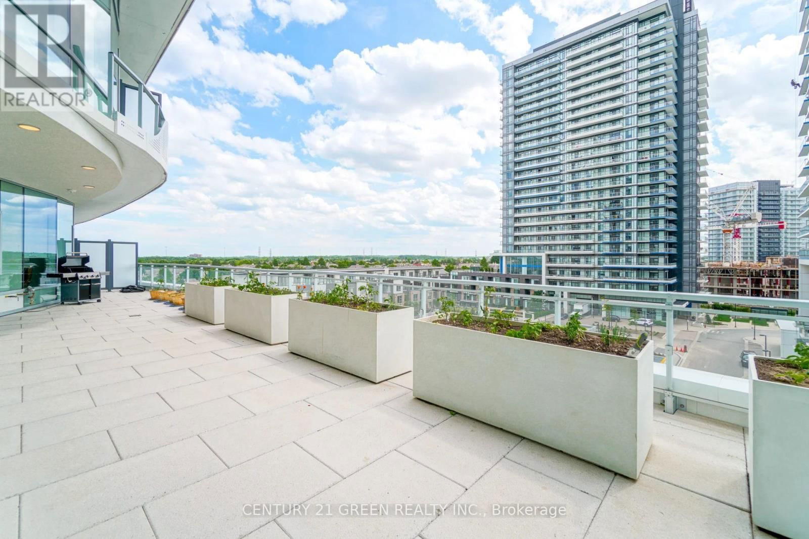 1022 - 2520 EGLINTON AVENUE WEST Image 38