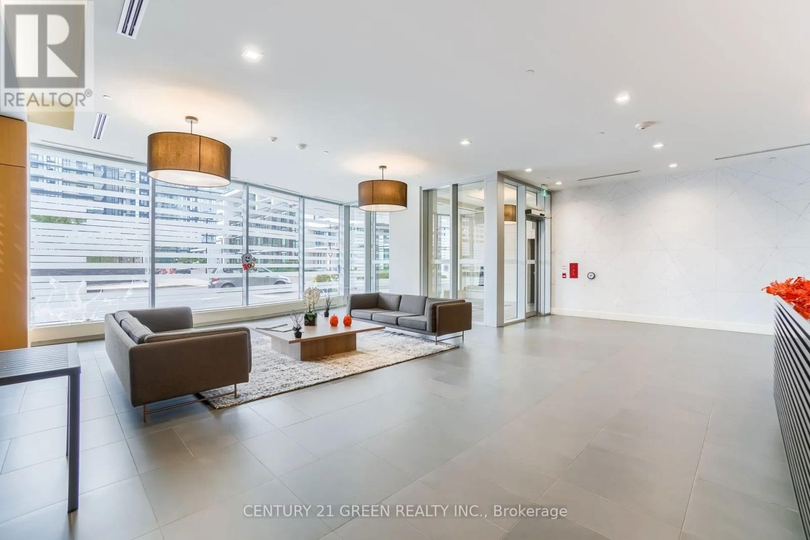 1022 - 2520 EGLINTON AVENUE WEST Image 6