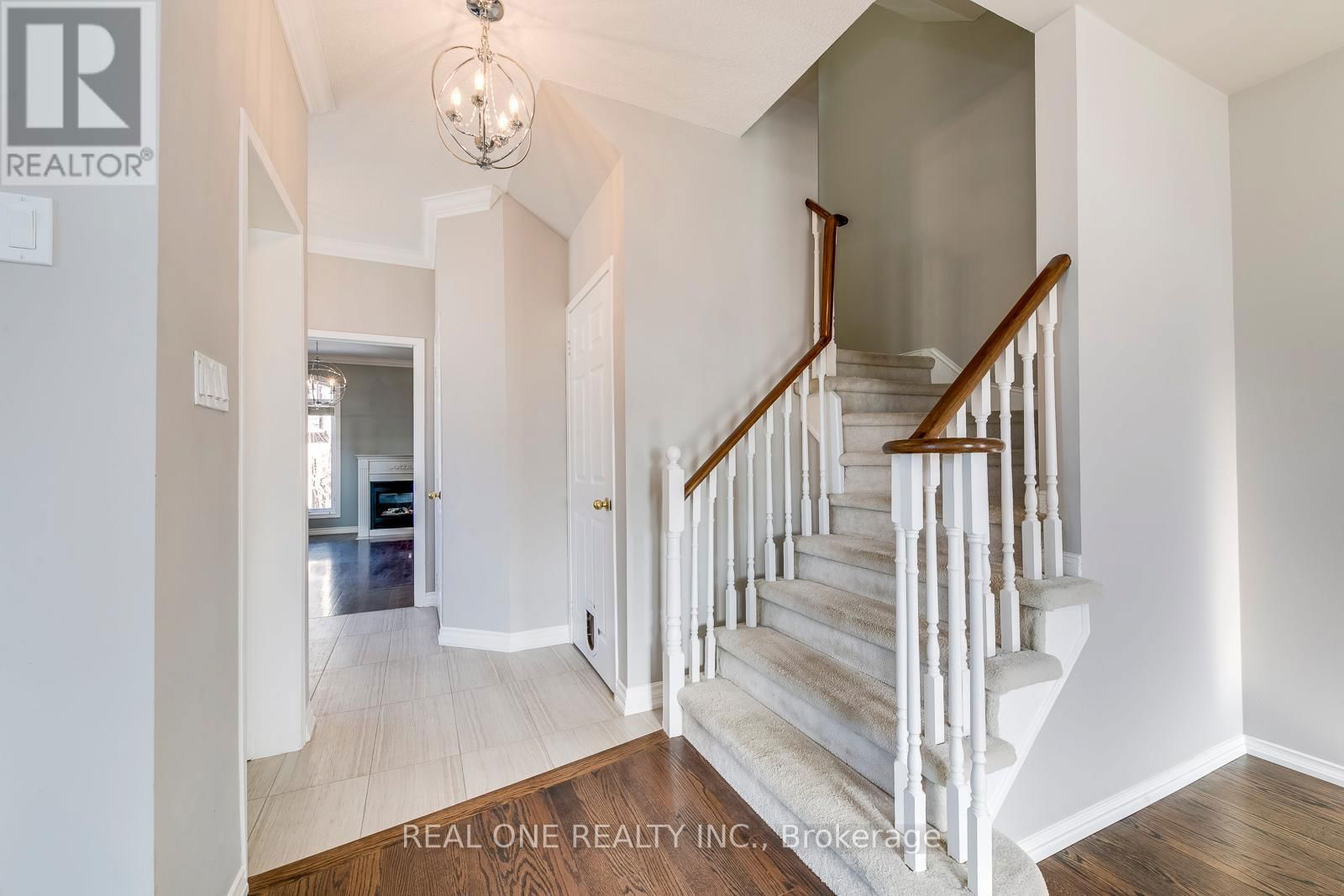 2267 MEADOWLAND DRIVE Image 16
