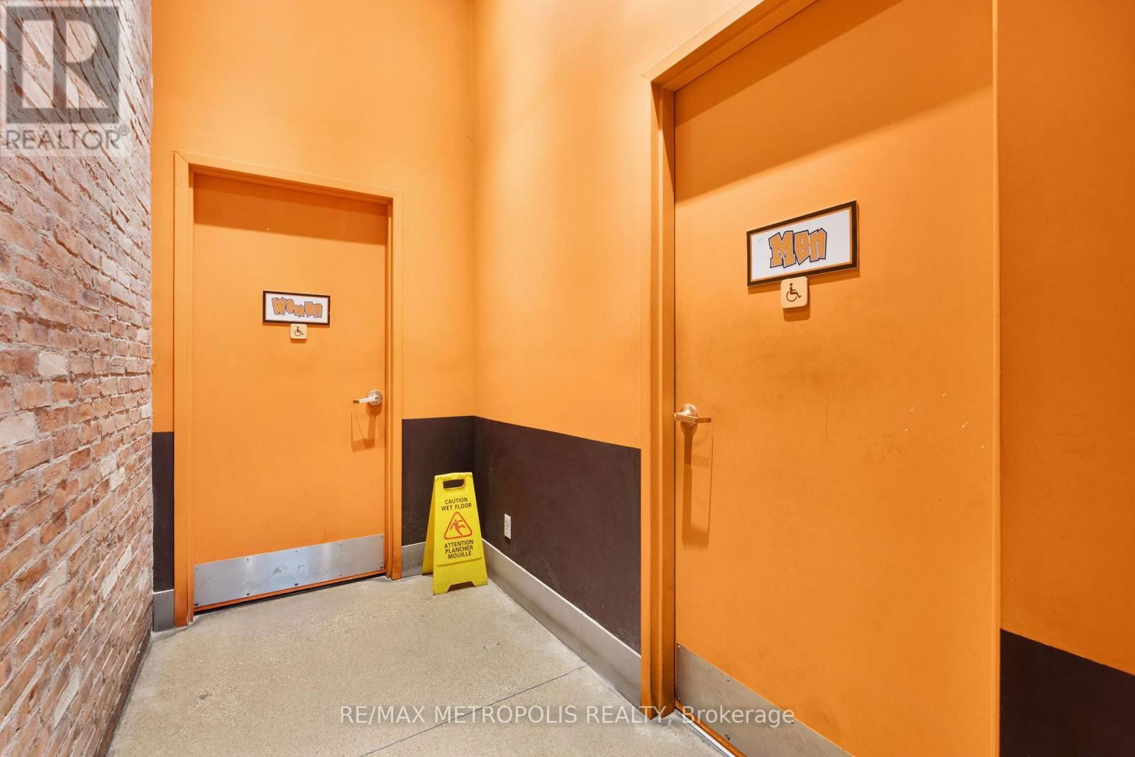 80 WESTON RD ROAD Image 18