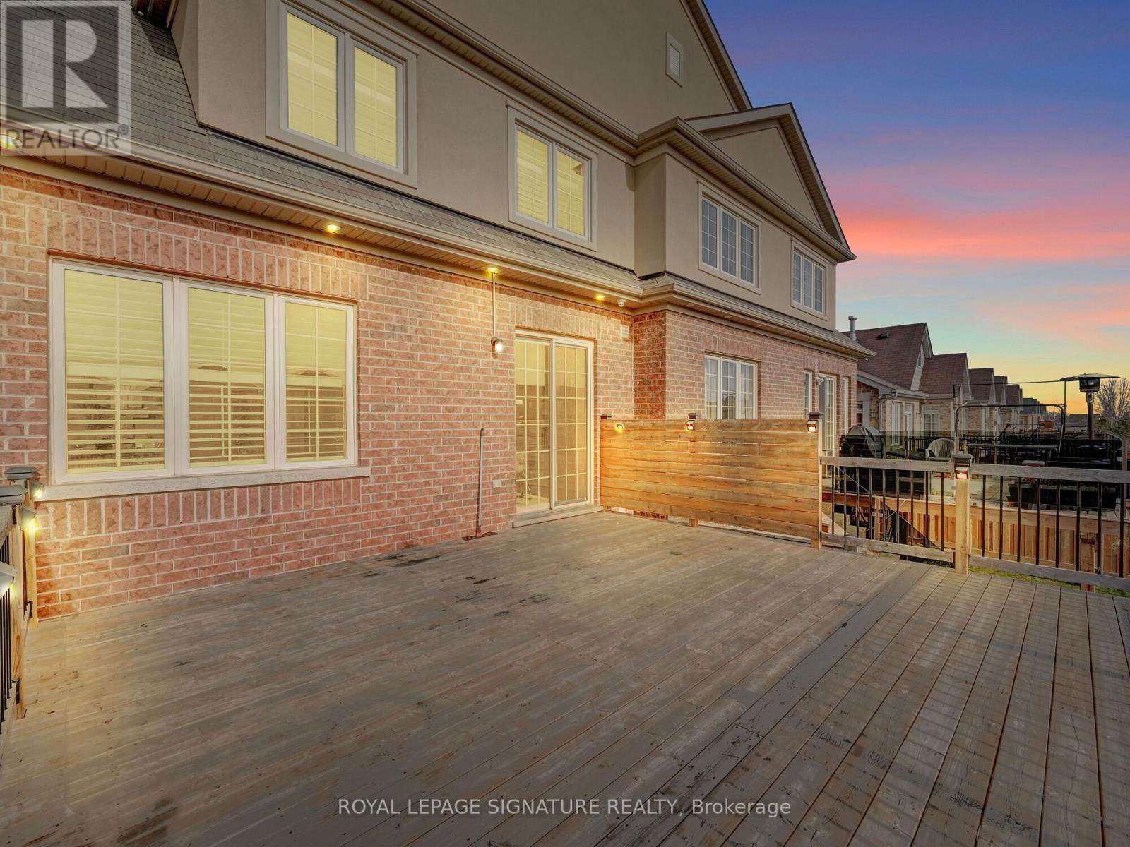 106 NAPERTON DRIVE EAST Image 38