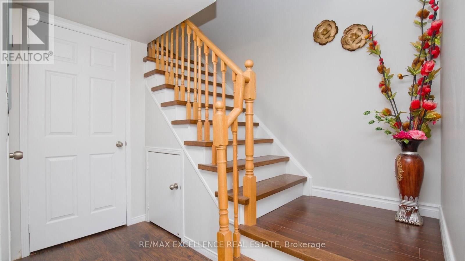 86 - 60 FAIRWOOD CIRCLE Image 19