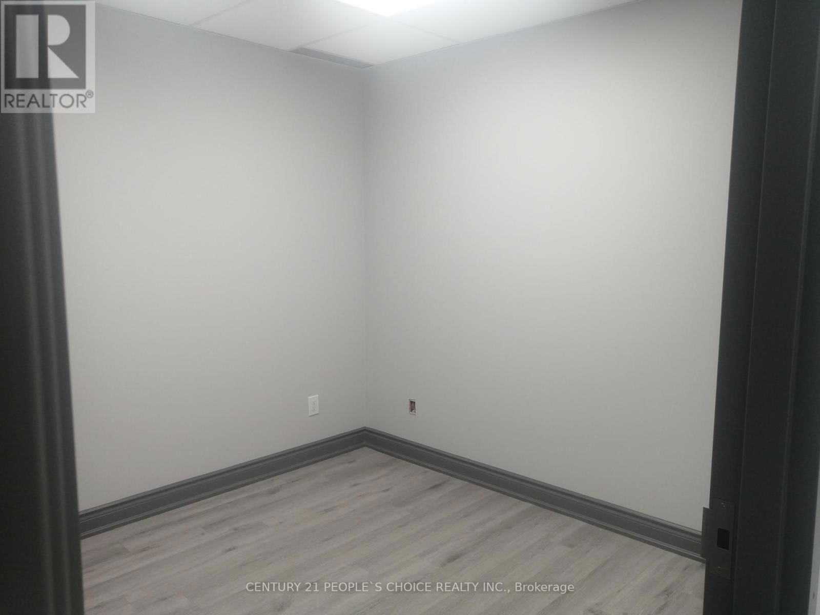113 - 127 WESTMORE DRIVE Image 10