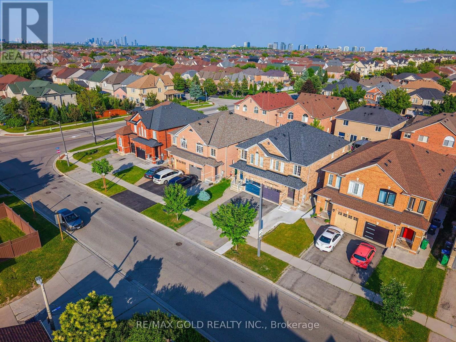 3218 CAMBERWELL DRIVE Image 3