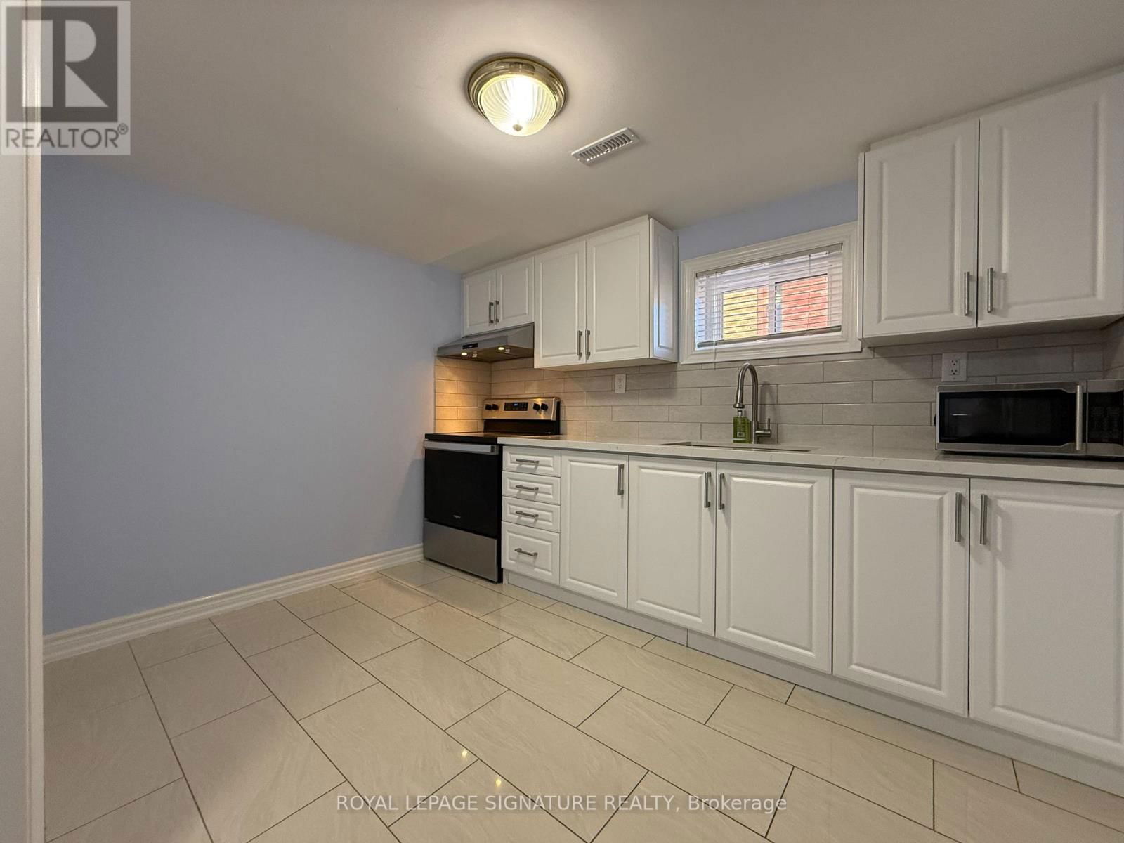 Lower - 7 FALSTAFF AVENUE Image 8