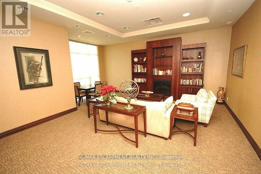 1617 - 335 RATHBURN ROAD WEST Image 28